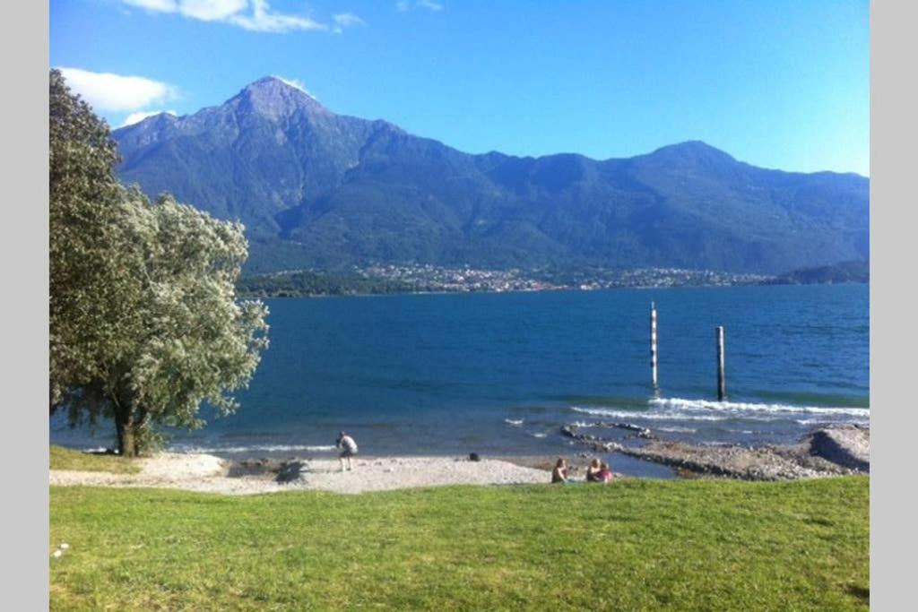 Favoloso Appartamento Fronte Lago, Gera Lario Luaran gambar