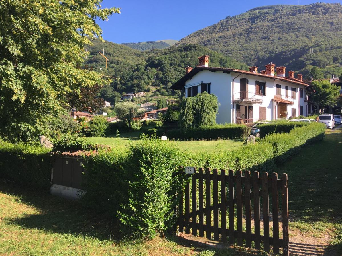 Favoloso Appartamento Fronte Lago, Gera Lario Luaran gambar